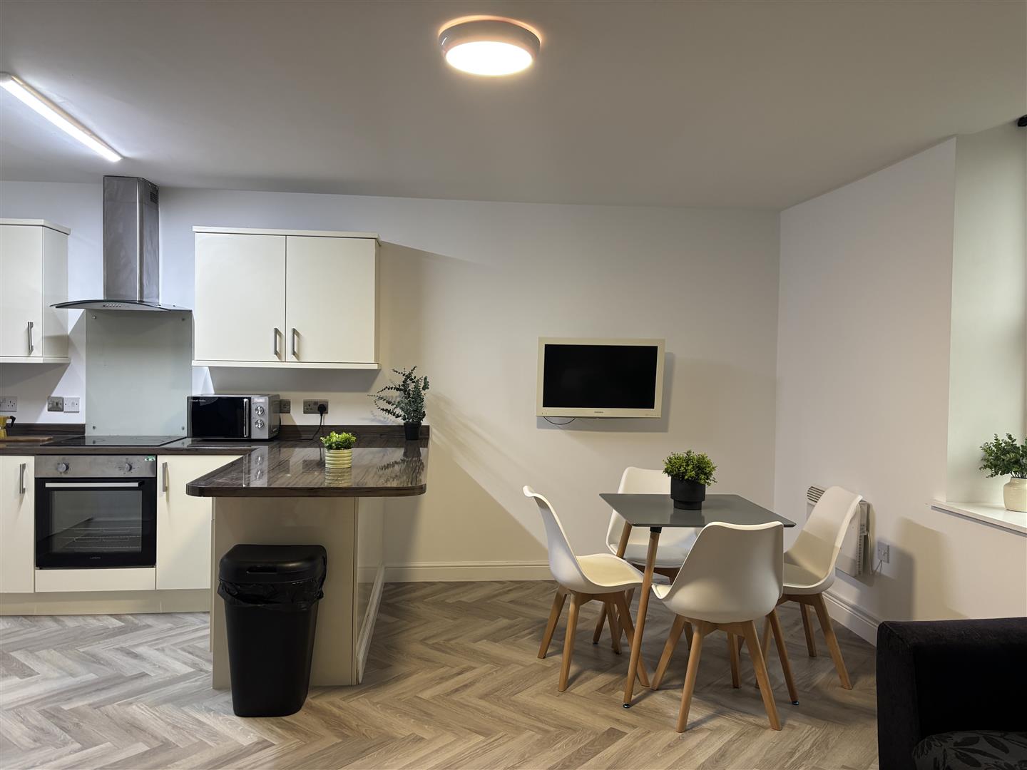 Flat 4, 10 Pitt Street, Lancaster, LA1 1NX